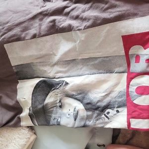 Taylor Swift t-shirts